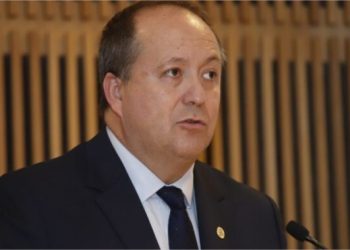 Caso Convenios: Valencia no descarta que ministros Montes y Jackson sean citados a declarar