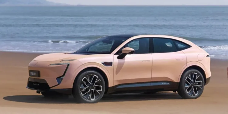 Autos eléctricos de lujo más seguros para familias