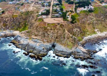 [Fotos] Codelco reconstruye mirador en Horcón: se usa escoria de cobre