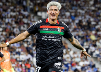 "Gracias, Kapé": Palestino informó la salida de Junior Marabel después de dos temporadas