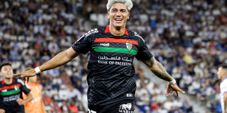 "Gracias, Kapé": Palestino informó la salida de Junior Marabel después de dos temporadas