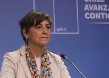 Hospital explica decisión que priorizó cirugía de madre de ministra de Salud y anuncia auditoría interna