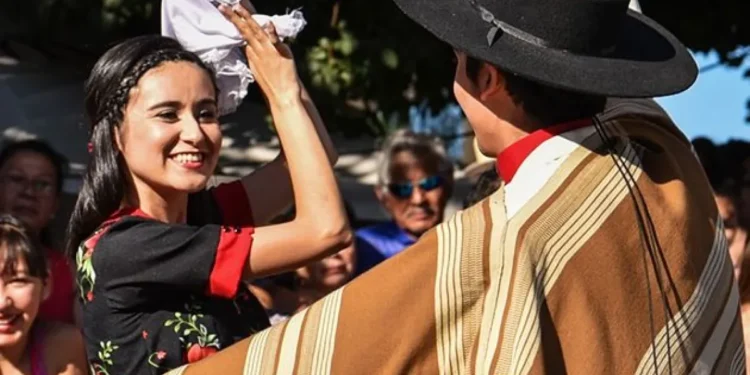 Las Fiestas Patrias 2026 serán más cortas pero con fin de semana largo