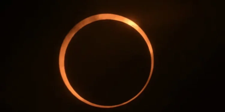 “Anillo de fuego” en el cielo: estas son las ciudades donde se observará el eclipse de este martes