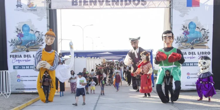 Feria del Libro pone el broche de oro a un espectacular verano en Coquimbo
