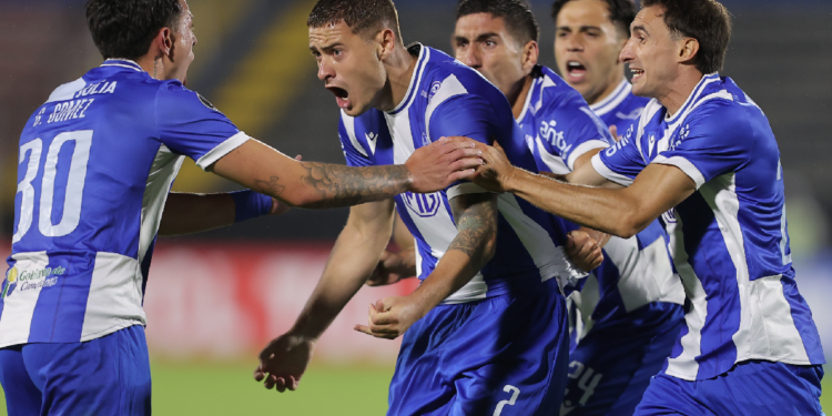 Juventud logró histórica clasificación a segunda fase de la Libertadores tras vencer a la UC de Ecuador