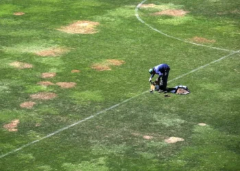 Estadio La Portada inicia resiembra y obliga a Deportes La Serena a buscar nueva localía