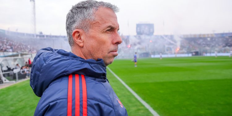 Gustavo Alvarez: "He recibido llamados este mes, pero no de Colo Colo"