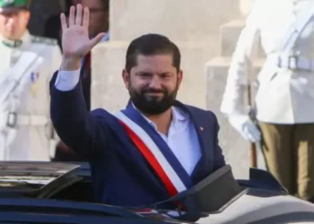 Presidente Boric abandona el Palacio de La Moneda rumbo al cambio de mando