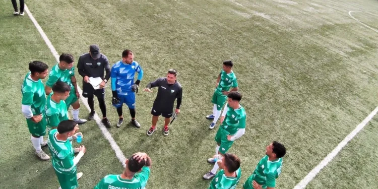 Provincial Ovalle enciende motores con primera práctica de fútbol