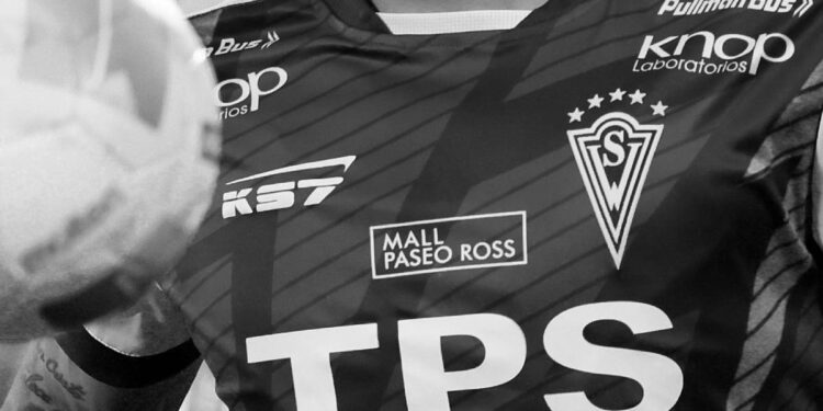 Santiago Wanderers lamentó el asesinato de su excanterano Nicolás Vidal en San Antonio