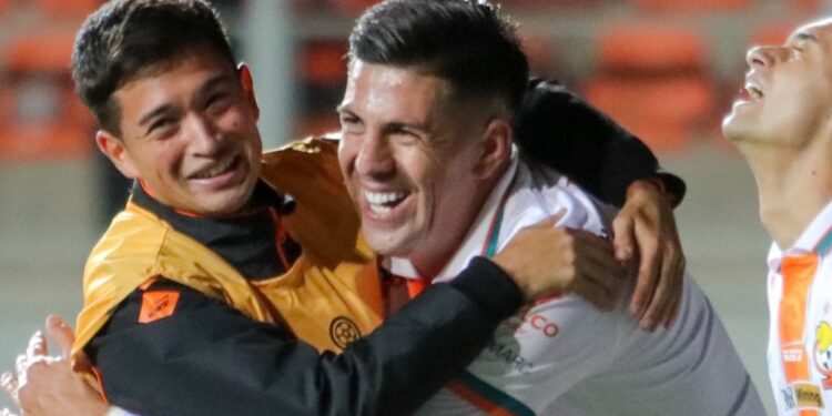 [VIDEO] Pino marcó de cabeza para el empate parcial de Cobresal ante Audax en la Sudamericana